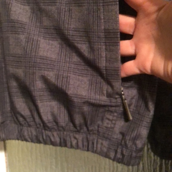 SunIce Women's pull over golf jacket - Picture 7 of 9